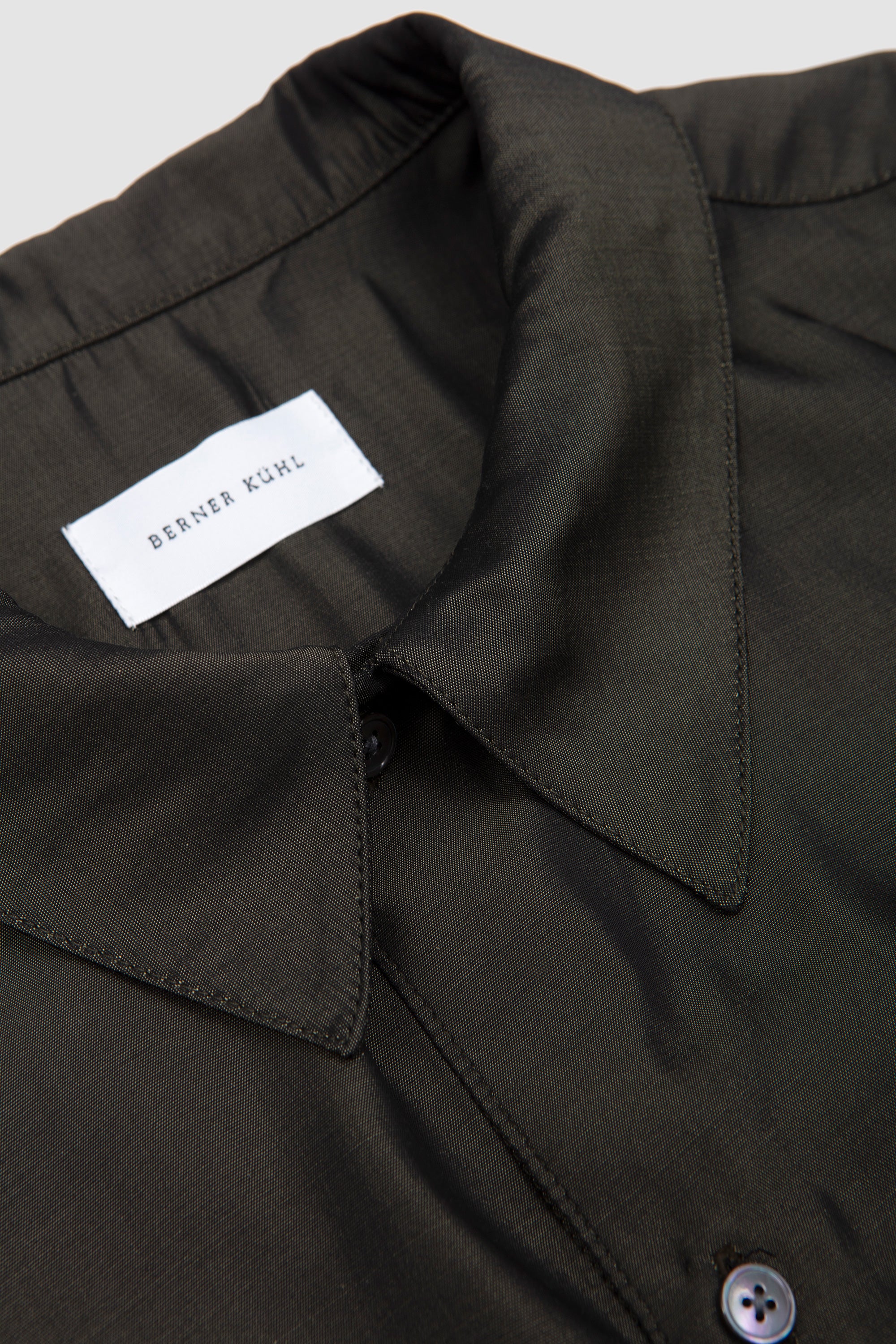 Wander Shirt Breeze Dark Olive - Image 7