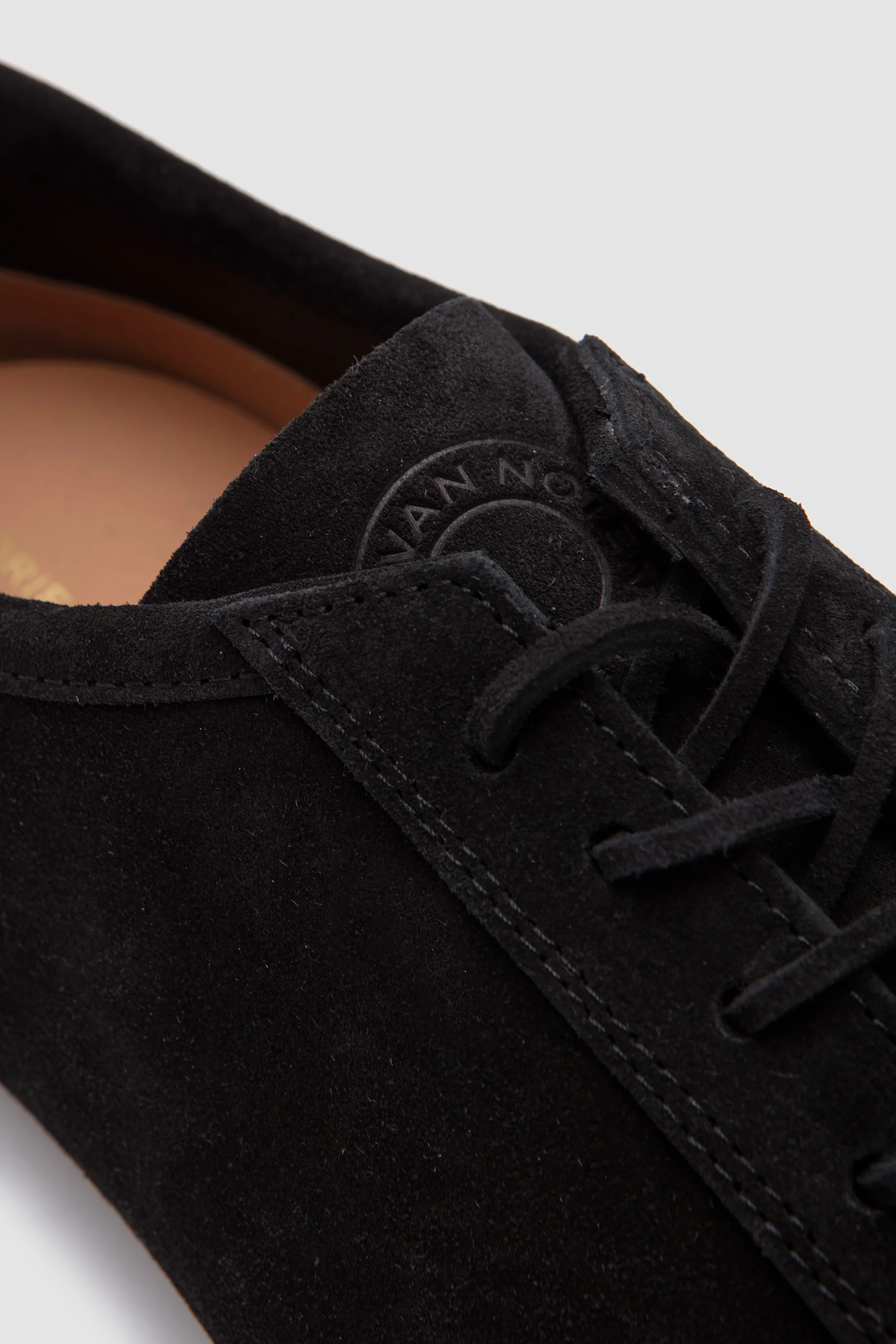 Suede Minimal Sneakers Black - Image 8