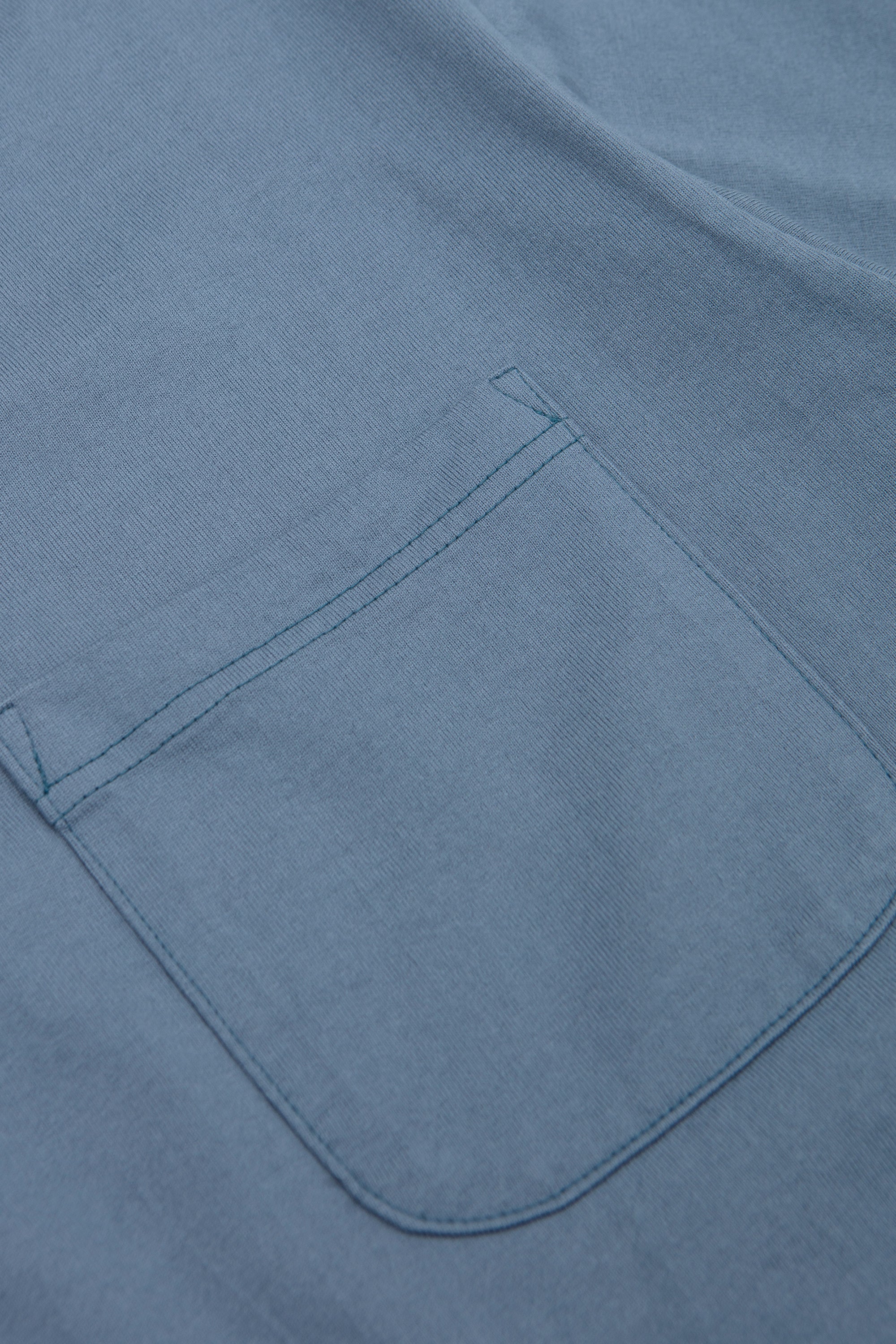 Alden T-Shirt Ash Blue - Image 3