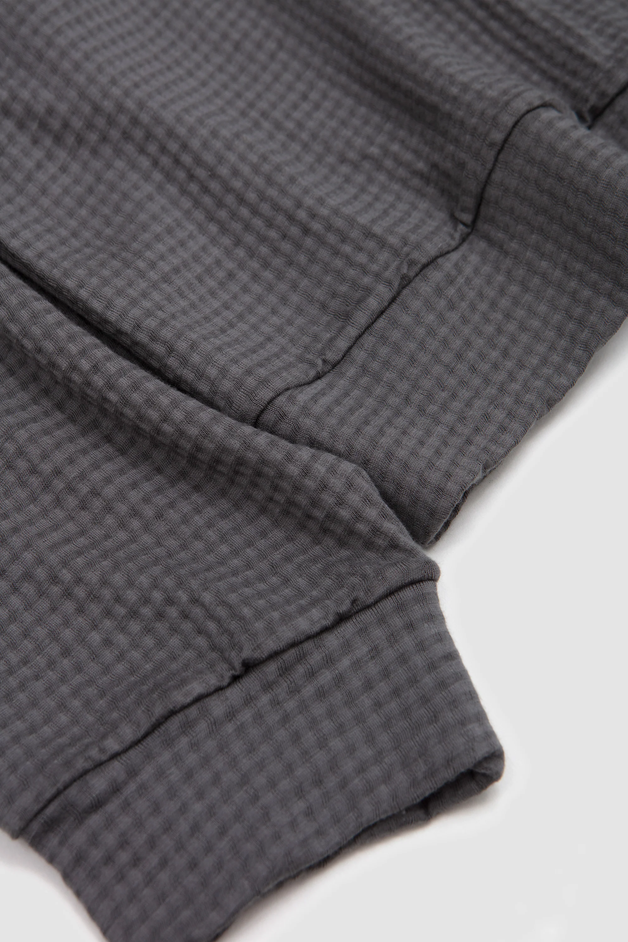 2-PLY Gauze Crewneck Pewter - Image 4