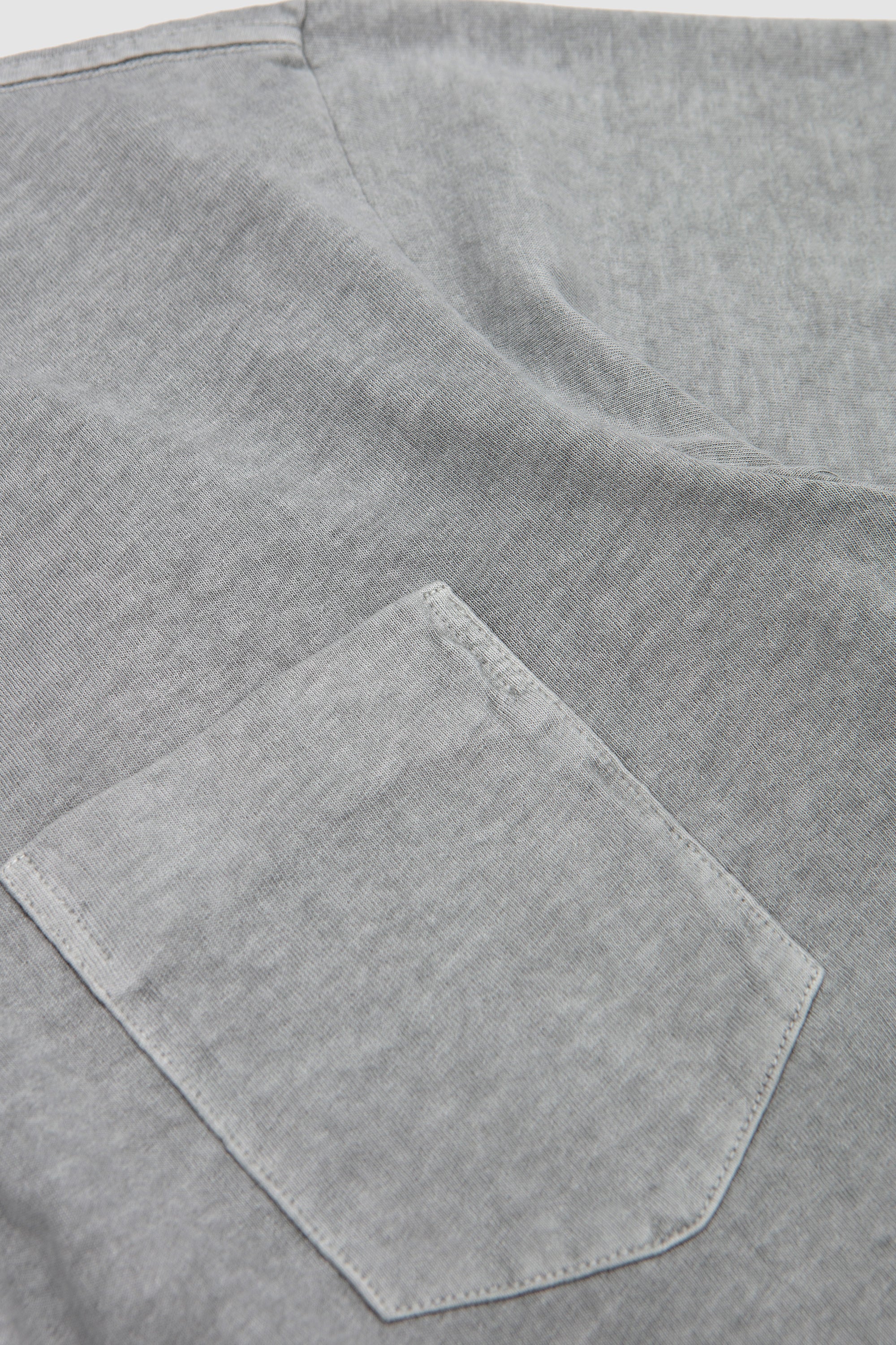 Municipal Pocket T-Shirt Pigment Chalk - Image 3