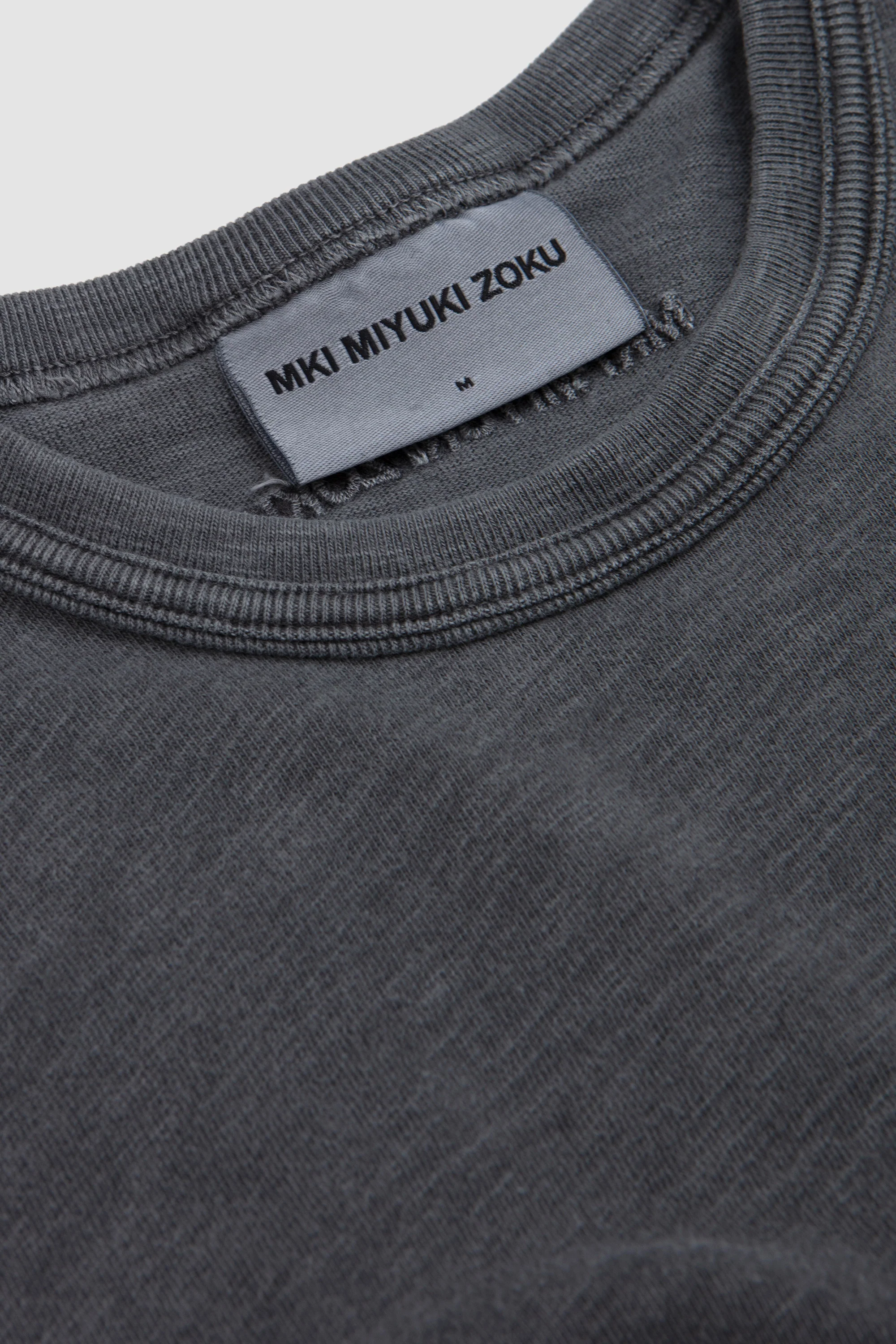 220 GSM Slub T-Shirt Pigment Black - Image 3