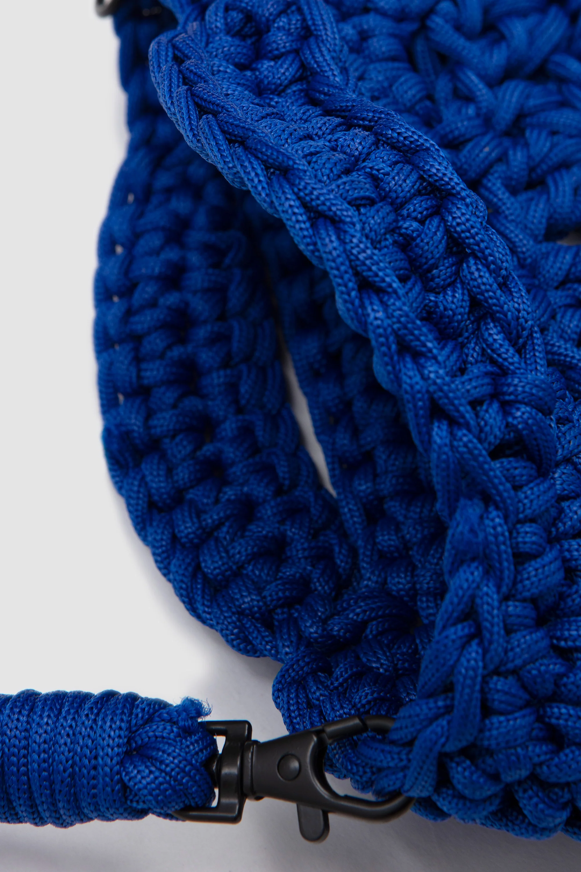 Hand Rope Pouch Royal - Image 3