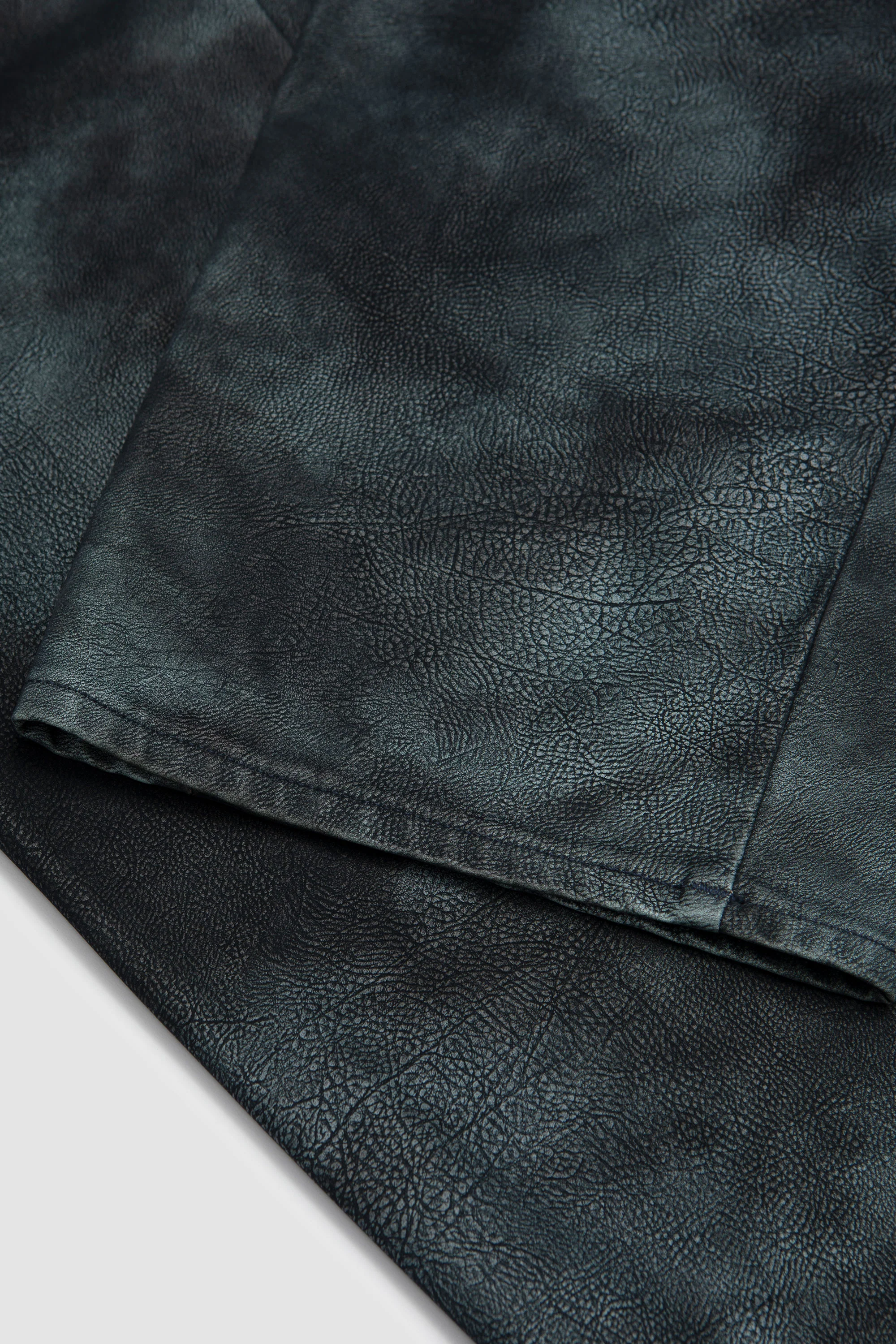 Straight Twist Nubuk Navy Washed - Image 4