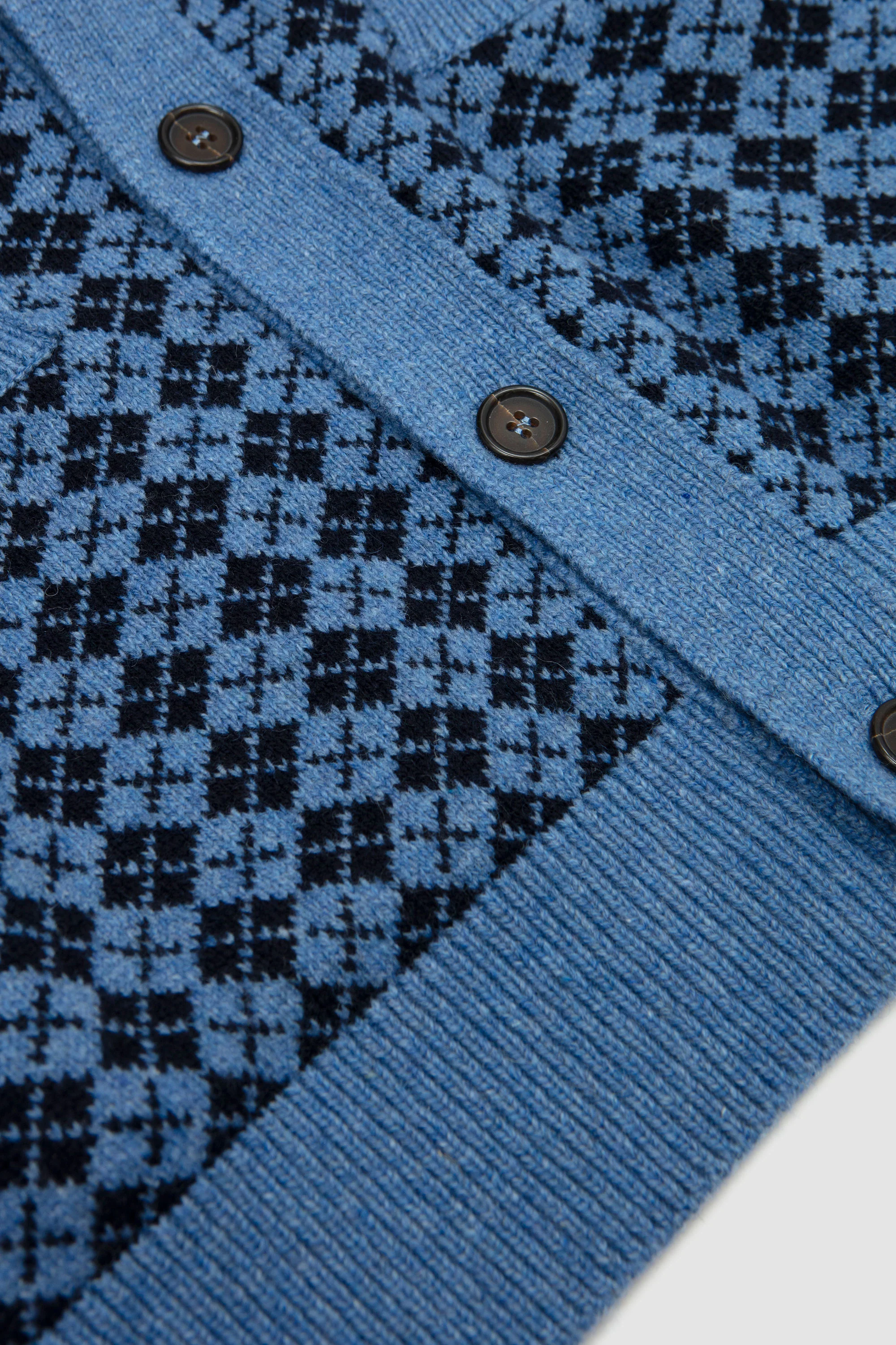 Allan Cardigan Plain Knit Argyll Pale Blue/ Navy - Image 4