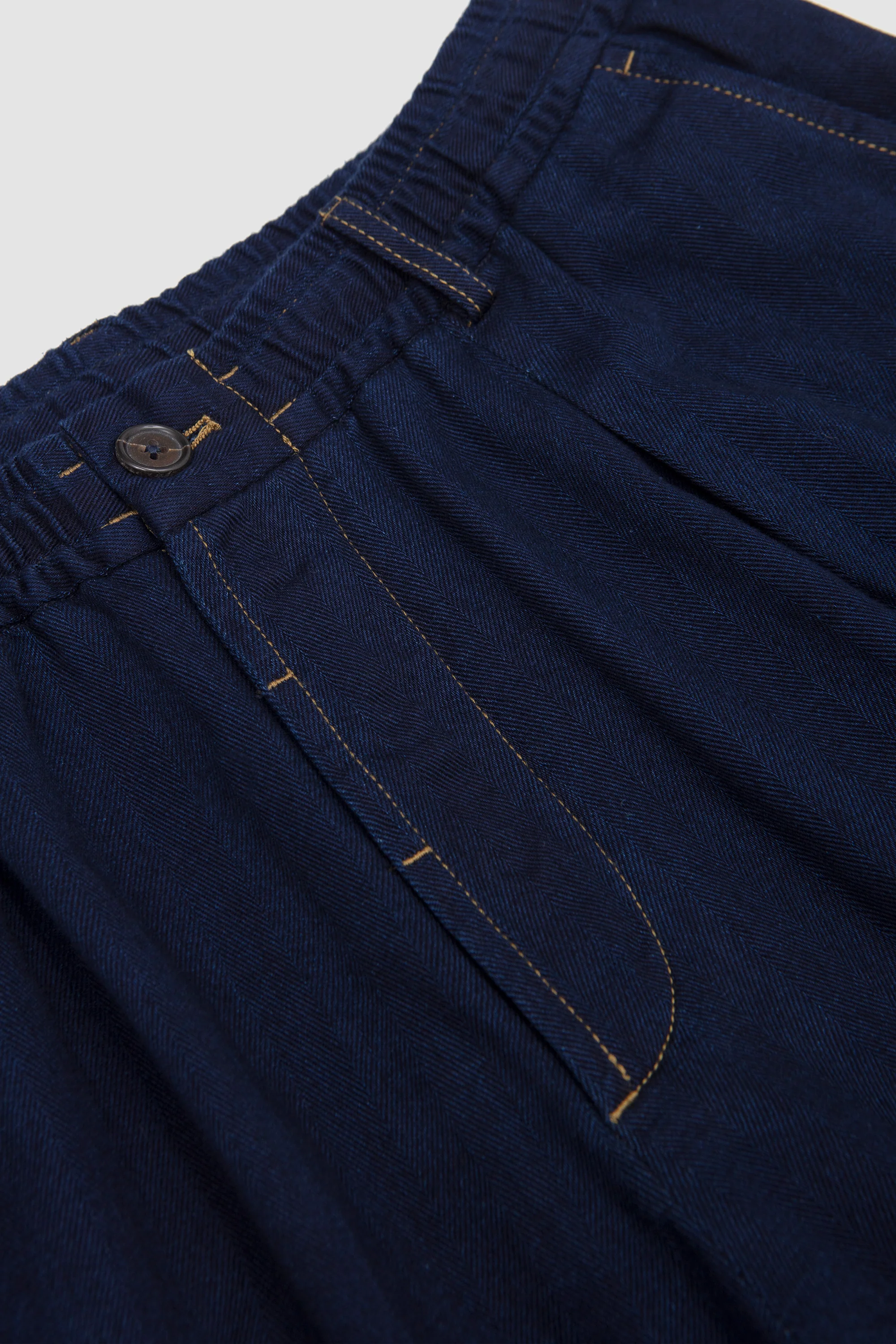 Pleated Track Short Herringbone Rec. Cotton Indigo - Image 3