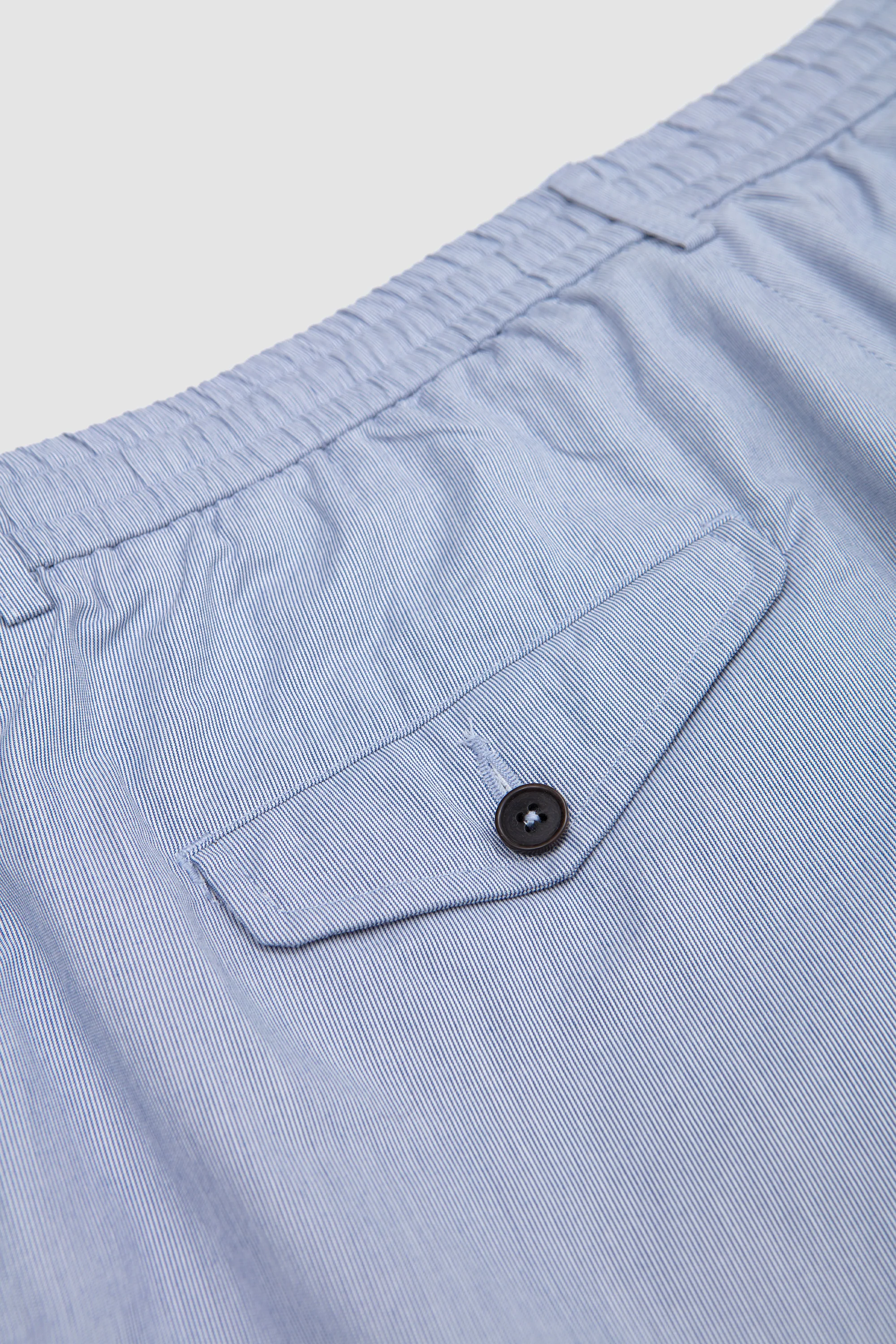 Pleated Track Short Kennedy Stripe Navy - Image 4